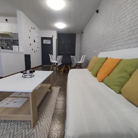 фамилия 100м от морето в Daire Ravda