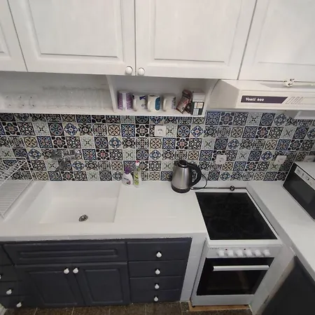 фамилия 100м от морето в Daire