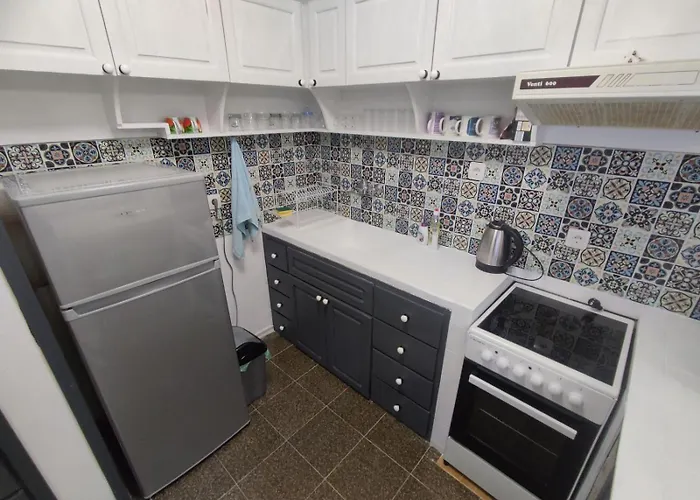 фамилия 100м от морето в Ravda